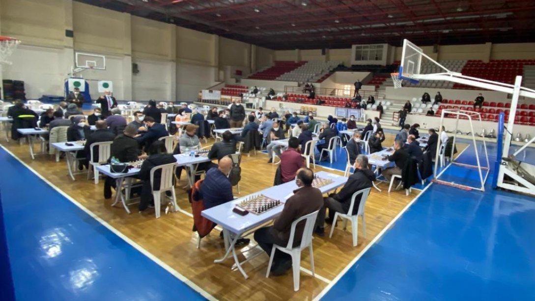 Öğretmeniyle Güzel İstanbul Projesi Kapsamında İlçeler Arası Satranç Turnuvası