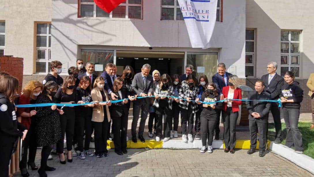 Milli Eğitim Bakanımız Sn.Mahmut ÖZER Prof.Dr.Mümtaz Turhan Sosyal Bilimler Lisesi'nde Açılışa Katıldı