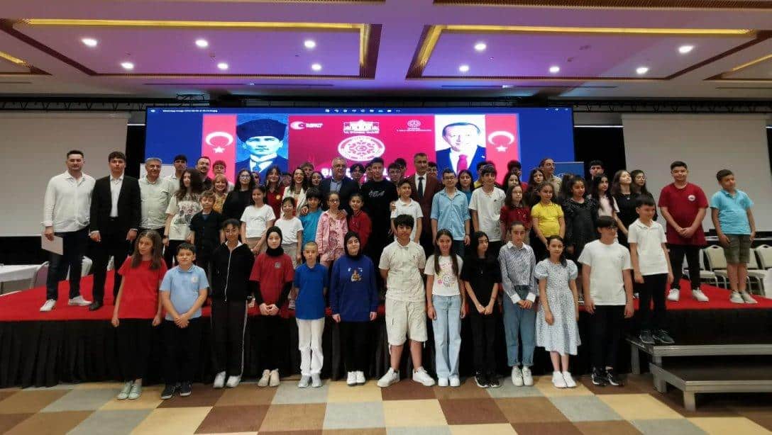 İstanbul Valiliğimiz Uhdesinde Okullarımızda Yürütülen, Okul Öğrenci Meclis Başkanları Kapanış Programı Gerçekleştirildi 