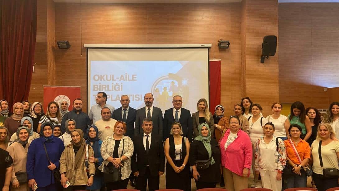 OKUL AİLE BİRLİĞİ BAŞKANLARIYLA TOPLANTI YAPILDI