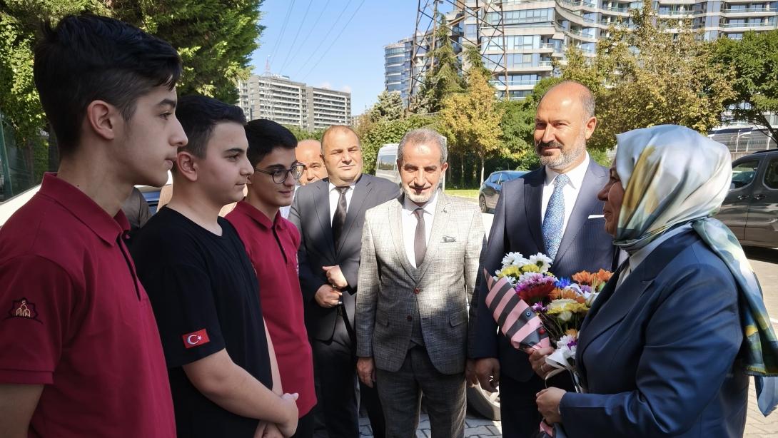 BAKAN YARDIMCIMIZ SAYIN CELİLE EREN ÖKTEN, 15 TEMMUZ ŞEHİTLERİ ANADOLU İMAM HATİP LİSESİNDE 